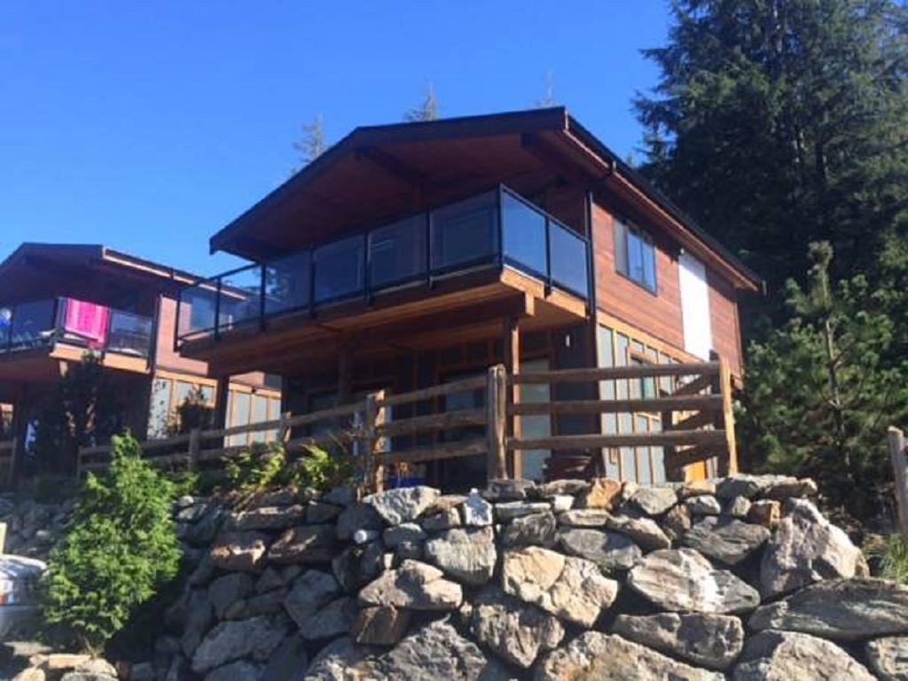 Pair-A-Dice Cottage Port Renfrew Exteriér fotografie